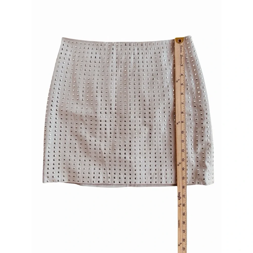 H&M Studded Mini Skirt Sz 6 Taupe Gray‎ Party Retro Lined Rock N Roll Star Girl